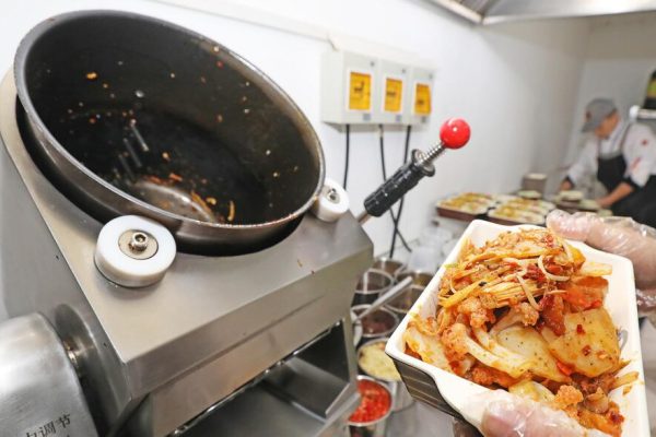 智能蔬菜炸锅，专为老年人设计